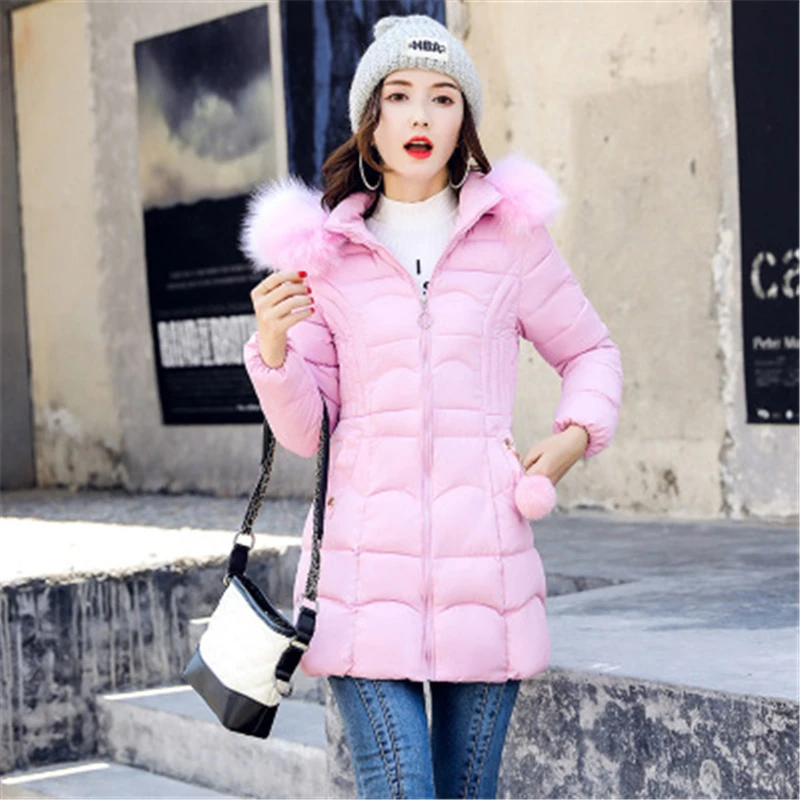 

M-3XL2018 Winter Big Size Female Parkas Casual Army green Overcoat Winter Large Size Women Costumes Fur collar Cotton Coats J904
