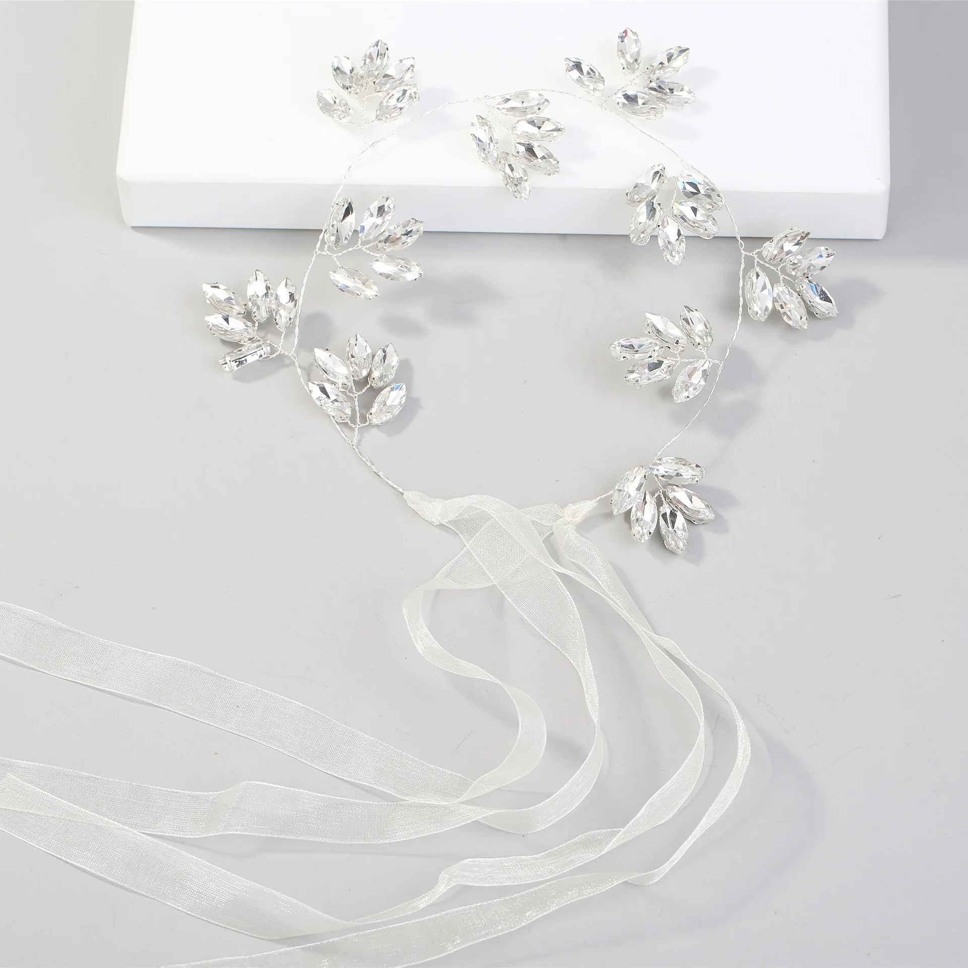 Hot sweet romantic beautiful bride bridesmaid tiara handmade rhinestone soft chain hair band accessories wedding decoration | Украшения и