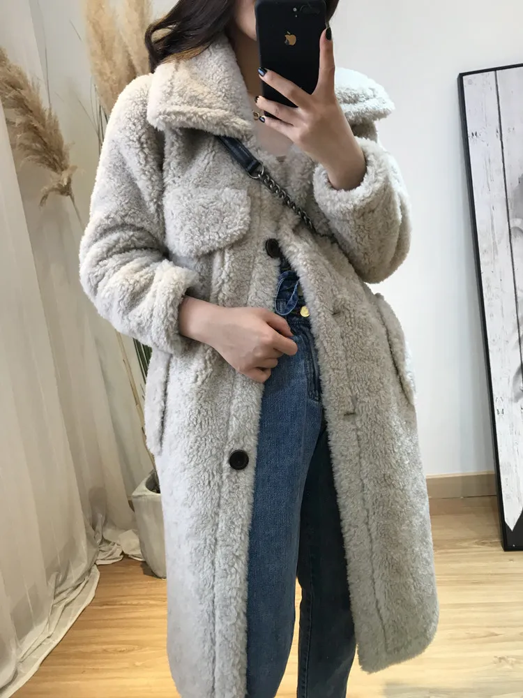 light khaki Зимняя кожаная овечья шерсть пальто с мехом кардиган тонкого размера плюс овечья шерсть верхняя одежда зимняя овечья шерсть средней длины модное пальто - Цвет: light khaki