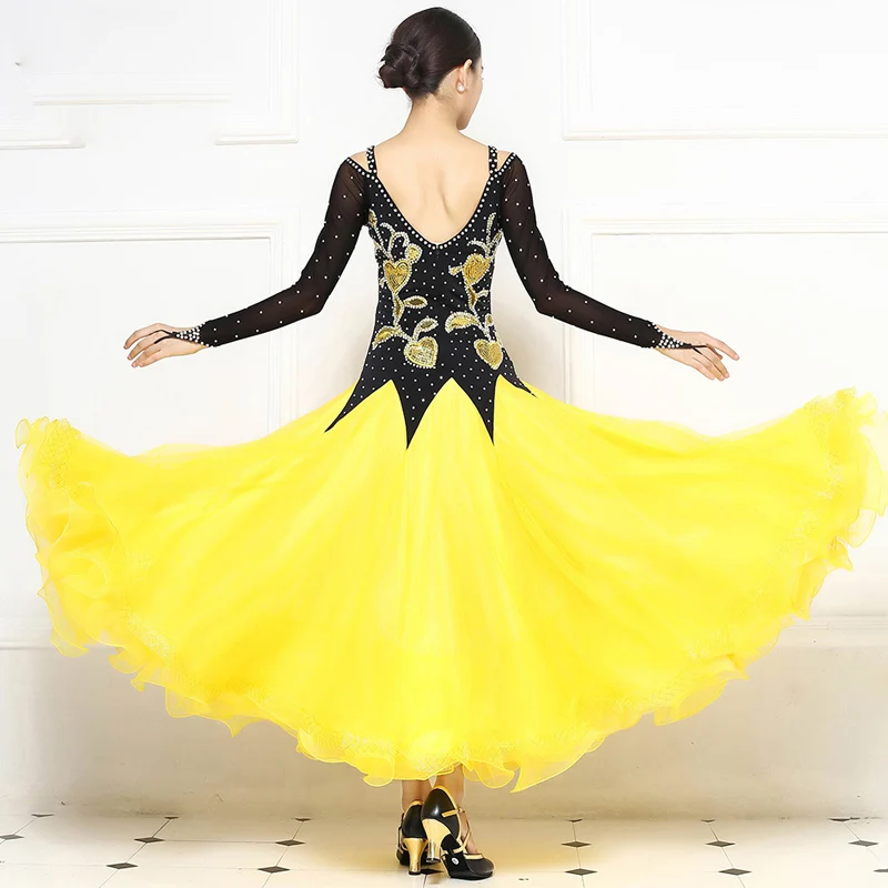 Костюмы для бальных танцев Стандартный платье Новинка 2017 года стильное Желтый