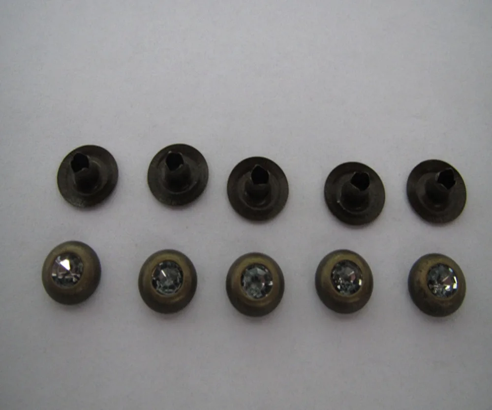 Бесплатная доставка стразы латунные заклепки 8 мм покрытие античная латунь