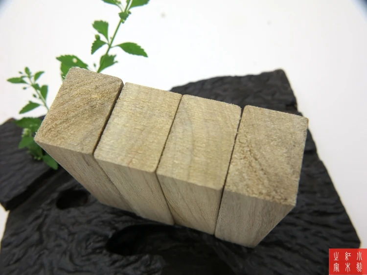 Ручка ножа чистый натуральный ладан аромат деревянный блок Cinnamomum camphora(L.) Presl 8x3x2 см размер на заказ 2 шт