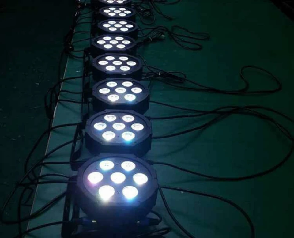20 шт./лот плоский LED par 7x4 Вт RGBW/RGBA Тонкий Par может осветить Мини DJ сценические огни