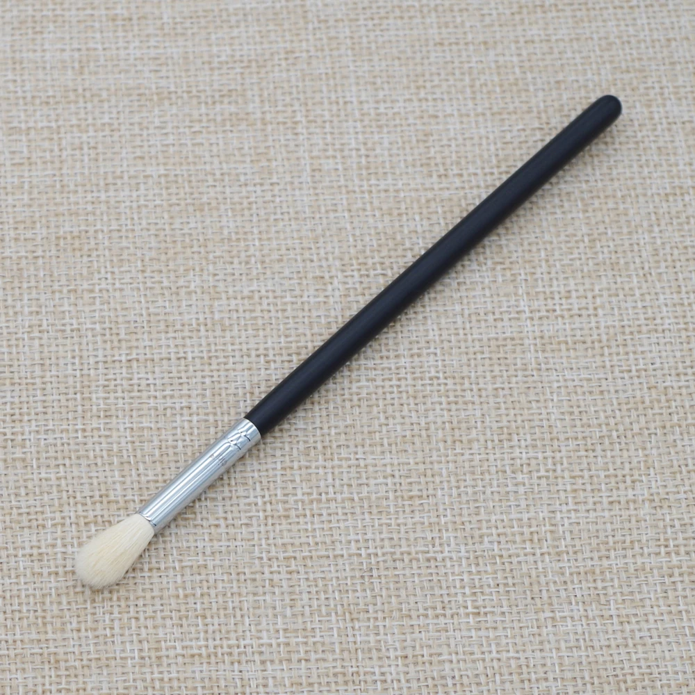 Профессиональные кисти для макияжа ручной работы M222 мягкая кисть растушевки