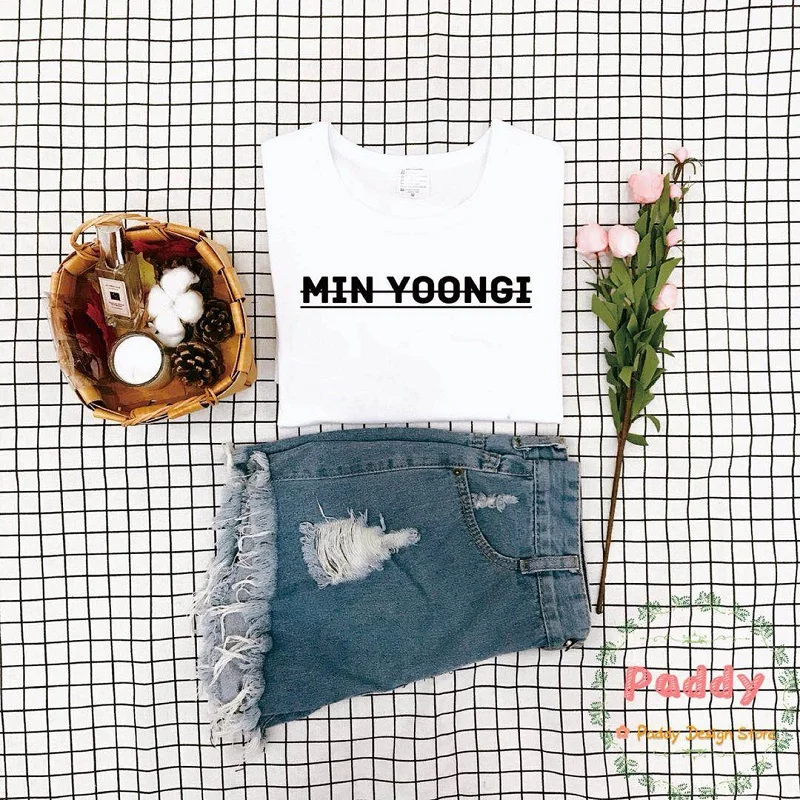 Модная футболка OKOUFEN Tumblr MIN YOONGI Suga женский топ с принтом розовых букв уличная