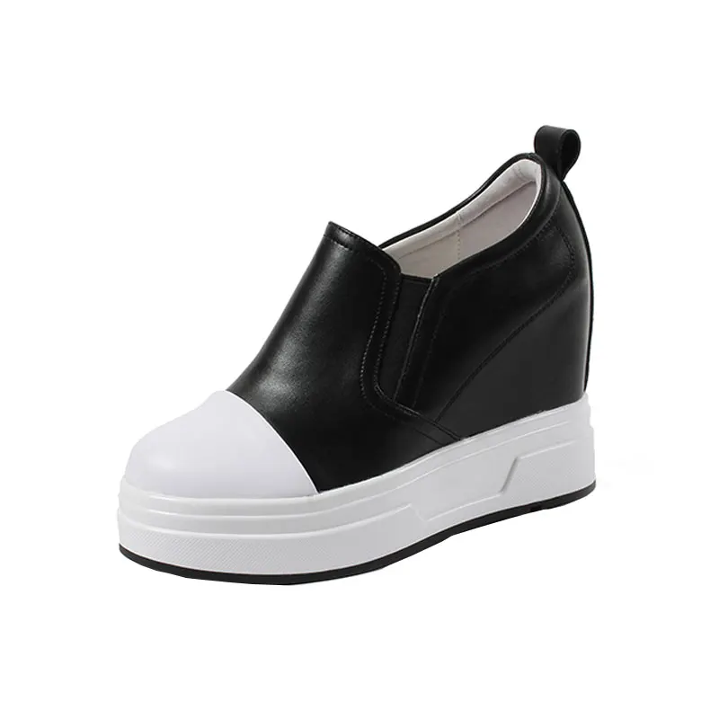 Модные женские лоферы из натуральной кожи визуально увеличивающие рост на