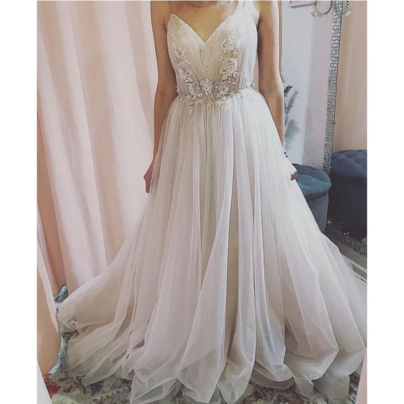 

Hot Sale Blush Pink V-neck Evening Dresses Long Formal Party Dresses Pleats Tulle Spaghetti Straps Robe De Soiree Chapel Train