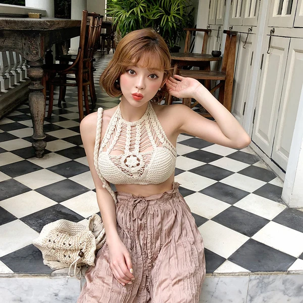 Женский топ с открытой спиной Boho пляжный на бретельках и вырезом шее Новинка лета