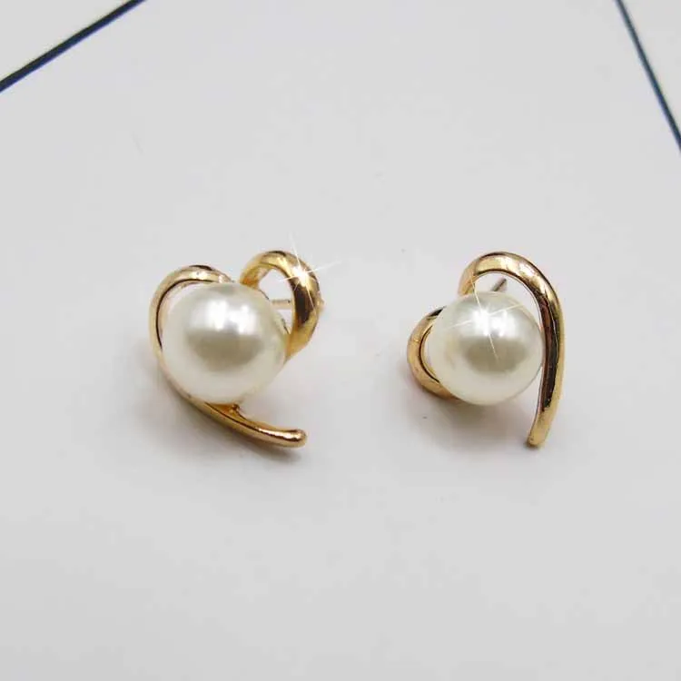 2019 New Arrival Gold Color Love Heart Stud Earring For Women Korean Style Pearl Earrings Fashion Party Wedding Jewelry Gift | Украшения и