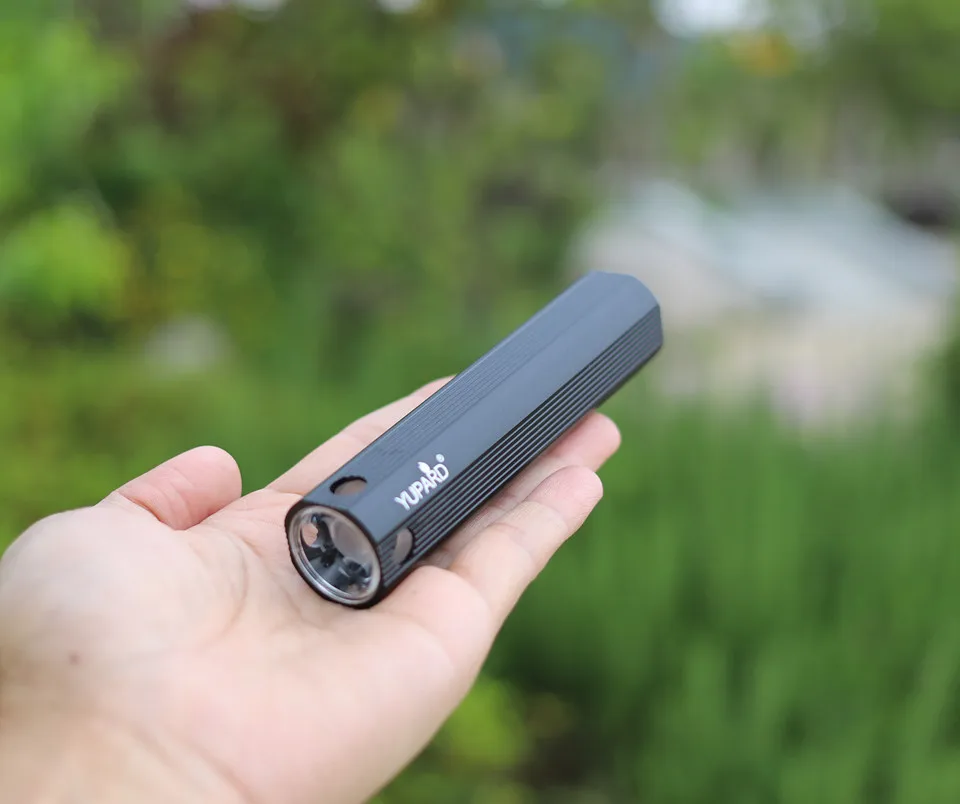 YUPARD Интеллектуальный внешний аккумулятор Q5 светодиодный светильник мини USB Мобильный Внешний аккумулятор внутреннее зарядное устройство с 600лм фонарь светильник-вспышка