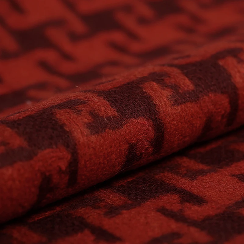 

145CM Wide 540G/M Weight Red Check Wool Viscose Fabric for Autumn and Winter Coat Jacket Dress E890