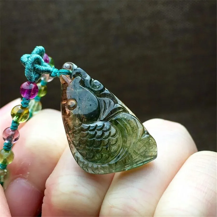 Из натуральной Зеленый Турмалин Кварц рыбы в форме Для женщин Мода Талисманы