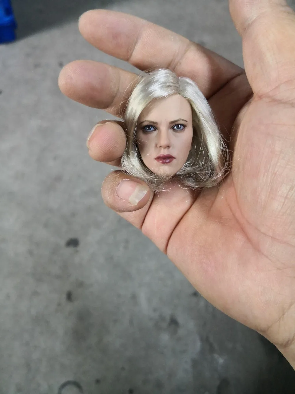 Модель куклы в масштабе 1/6 черная вдова Скарлетт Haired Женская резьба игрушка