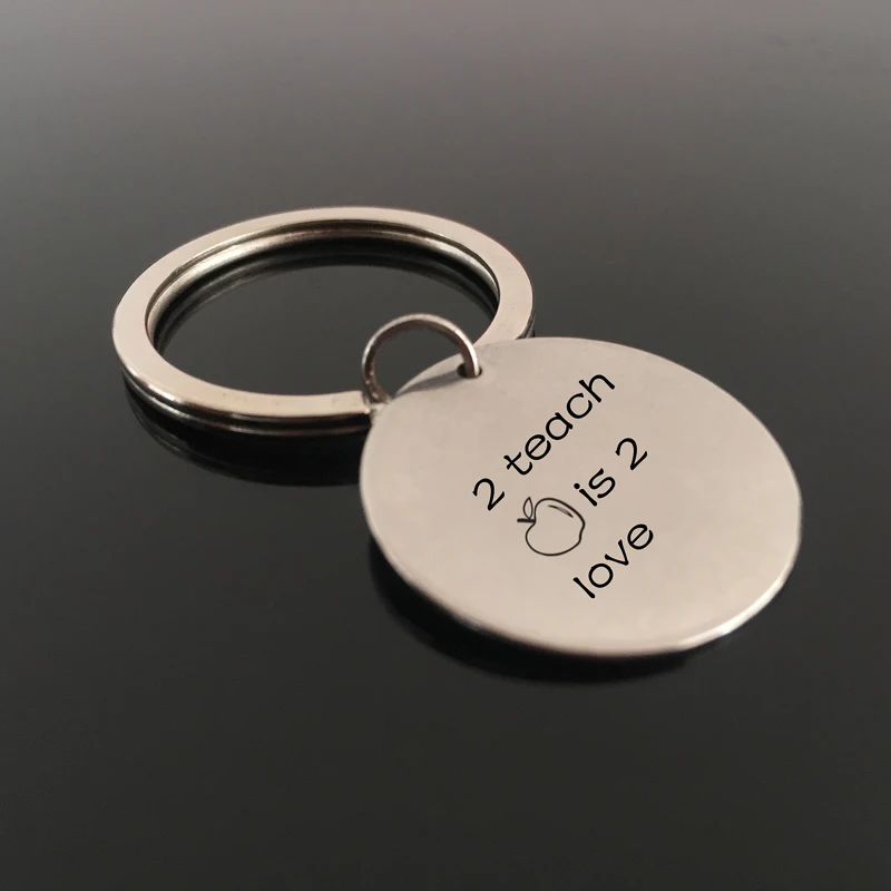 Персонализированный брелок с рисунком Apple на заказ гравировкой 2 Thcer is Love Keydangle