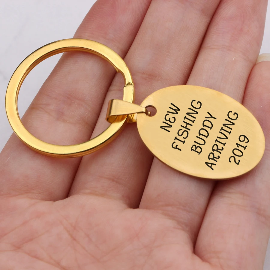 Pregnancy Announcement Key Chain New Fashion Buddy Arriving Hand Engraved Dad Gift First Father's Day Jewelry Women | Украшения и