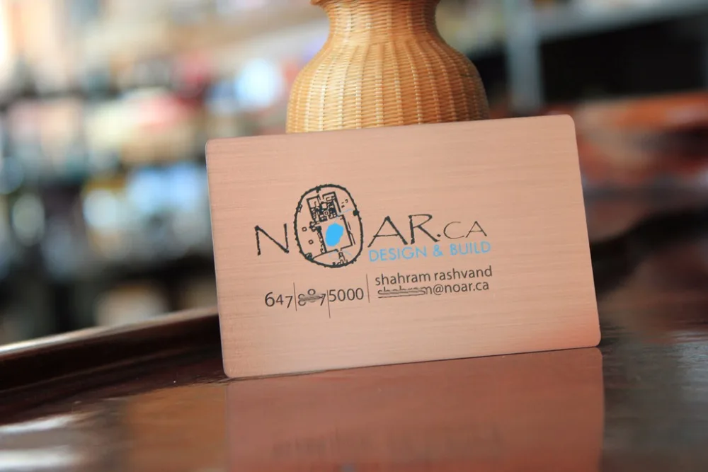 Гальваническим цвета розового золота поверхность карты металлические рисование