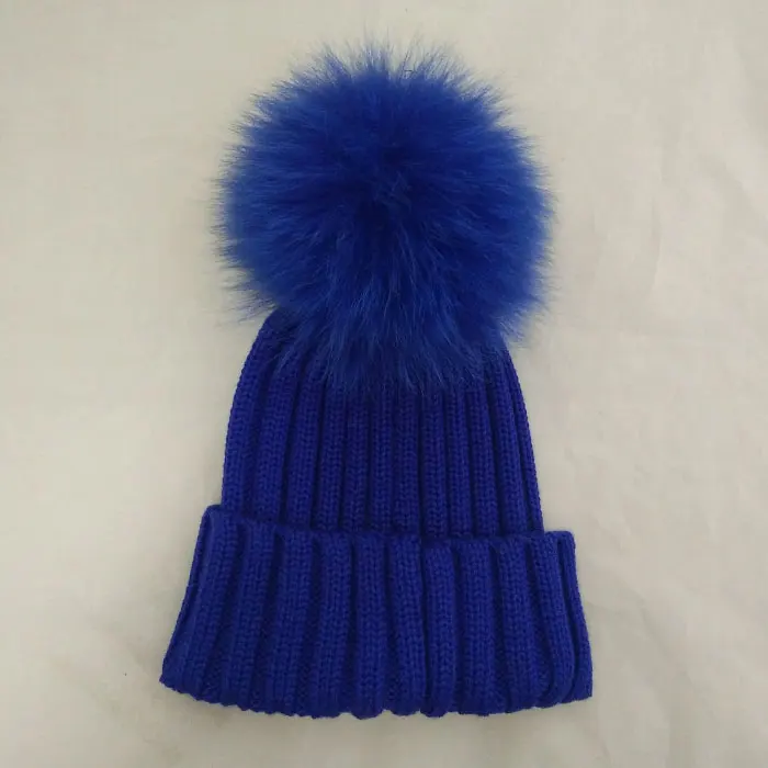Теплая вязанная шерстяная( меринос) шапка с меховым помпоном - Цвет: royal blue