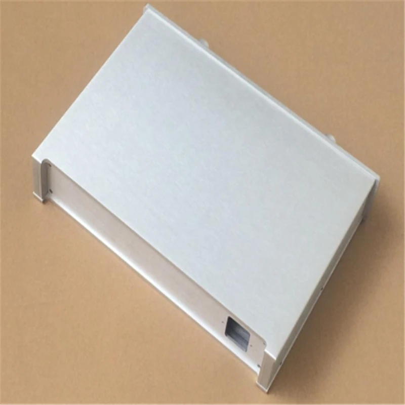 

BZ3306 All Aluminum Case / Preamp / Amp / DAC Decoder High Precision CNC