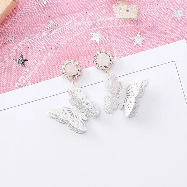 white earring Анис леди 3D полые бабочка Кристальные серьги-гвоздики милый Стразы Lnsect длинные Позолоченные каплевидные серьги с квадратными женские Oorbellen Свадебная вечеринка ювелирные изделия - Окраска металла: white earring