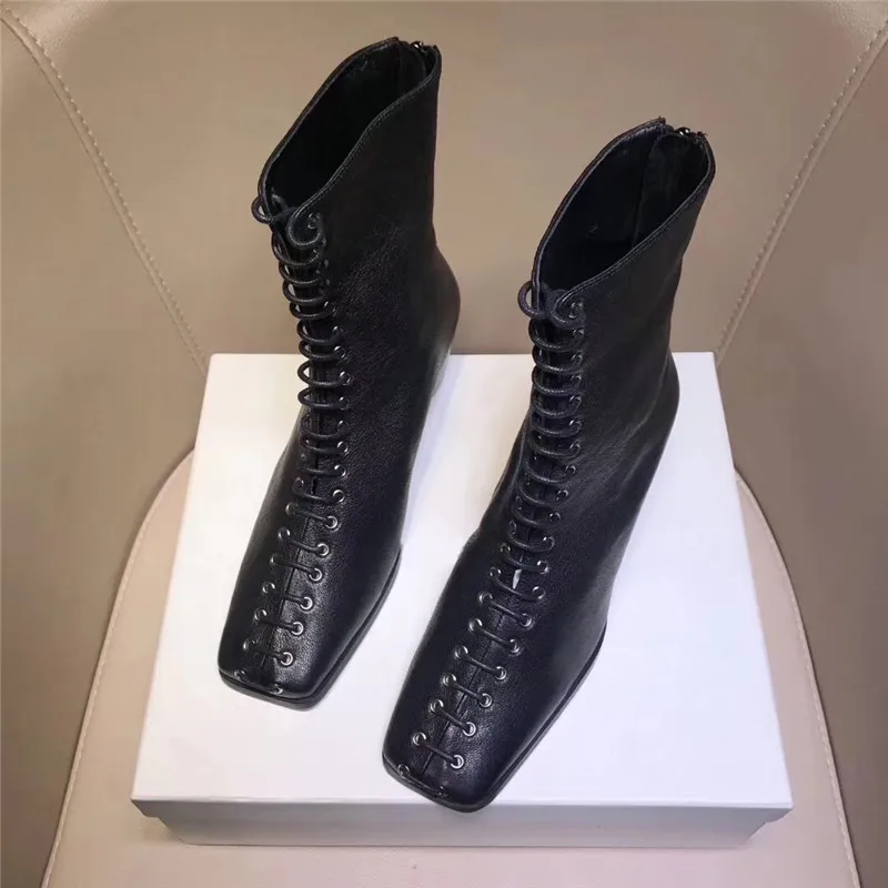 Женские ботинки мартинсы Silla liners черные из воловьей кожи на квадратном каблуке