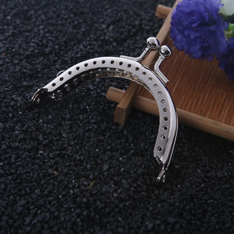 THINKTHENDO New Hot 1PC Metal Frame Kiss Clasp Arch For Clutch Coin Purse Bag Silver Tone 6.5cm