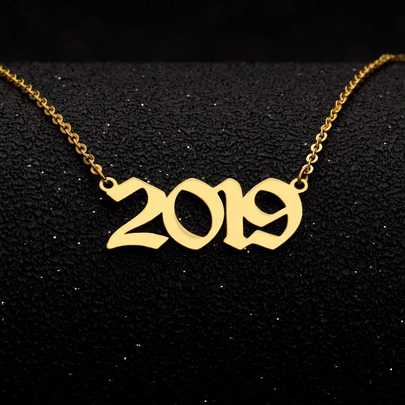 

Custom Old English Year Number Necklace Fashion Bijoux Femme 2019 numeral figure Necklace For Women Collar Mujer custom jewelry
