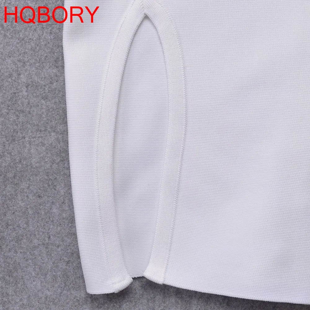 Женское облегающее платье до колен белое без рукавов с открытой спиной и