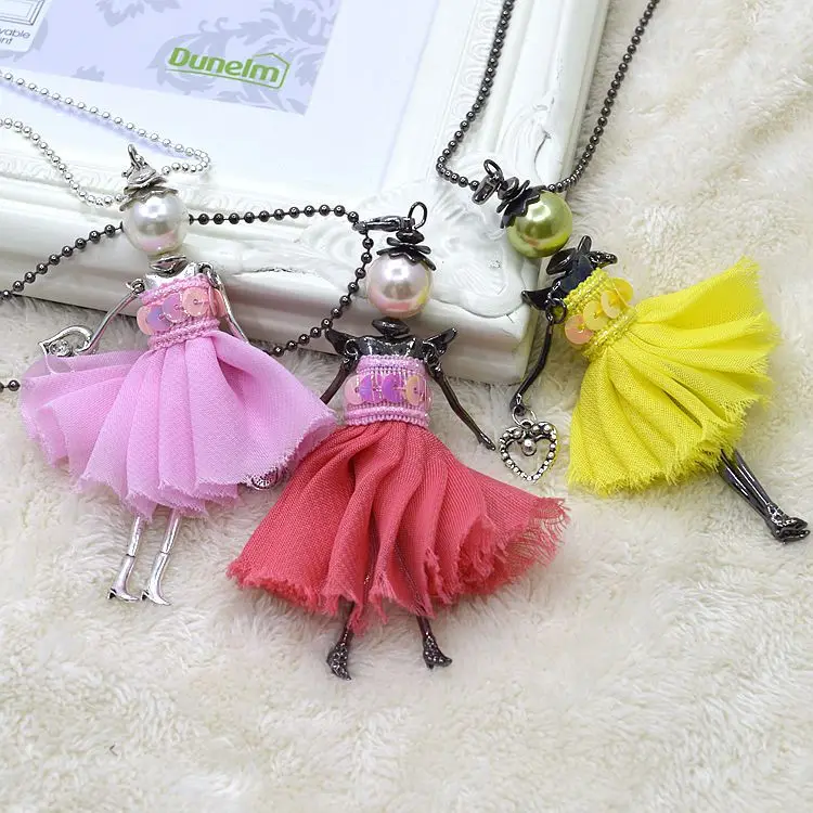 2015 весной горячая распродажа! Милый прекрасный платье кукла ожерелье кристалл