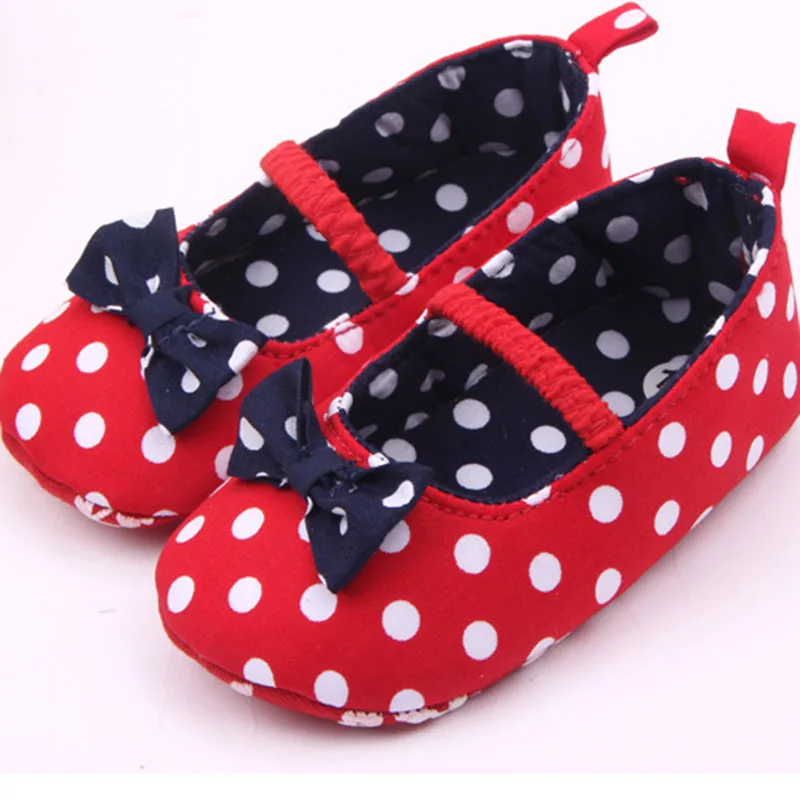 

Hot baby first walk shoes Bow origin princess shoes Red deep blue beautiful baby shoes baby bottom soft toddler shoes xz79