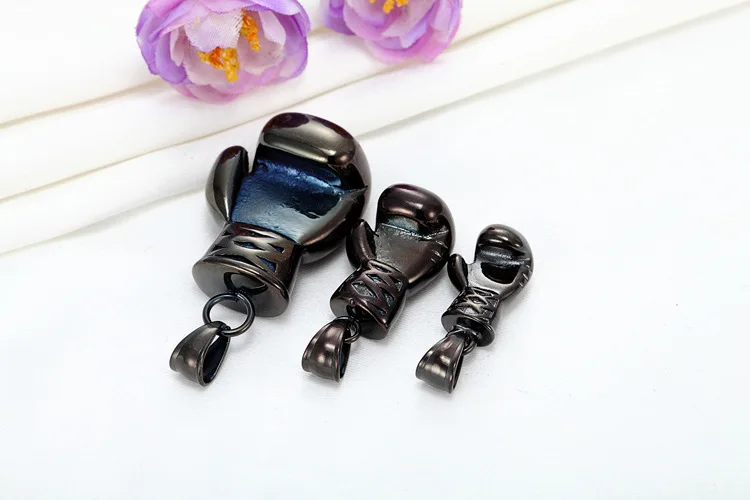 

Couple Biker Boxing gloves design Pendant Necklace + Square box chain Stainless Steel Jewelry new