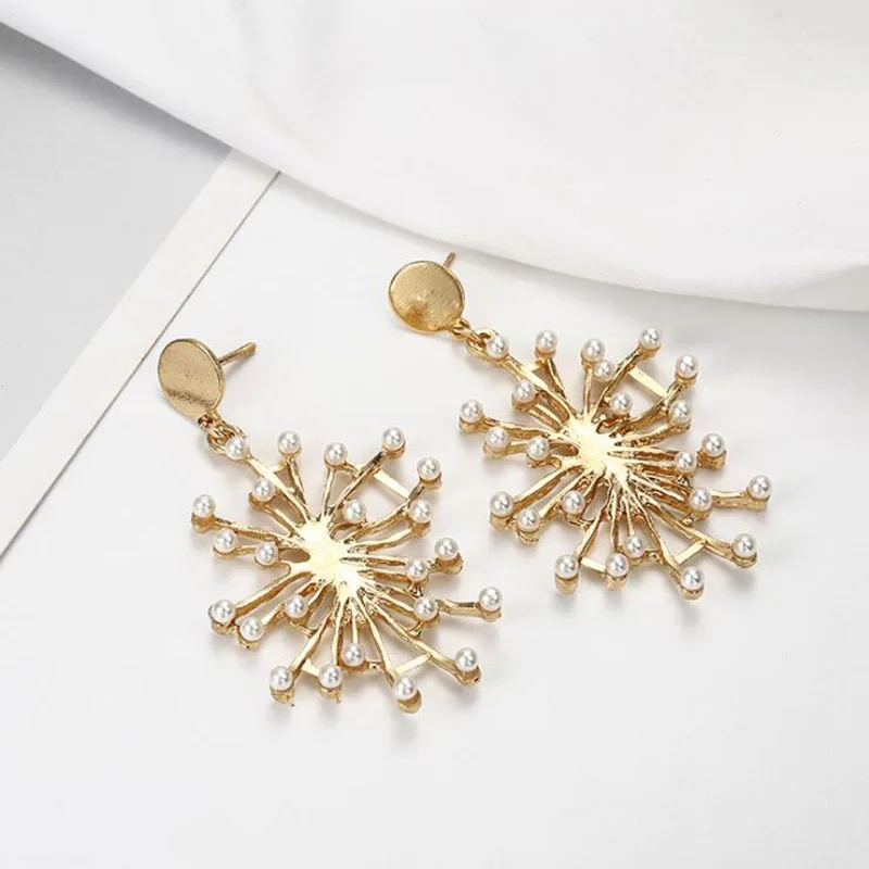 Модные 2018 золотые преувеличенные трендовые серьги для женщин Висячие