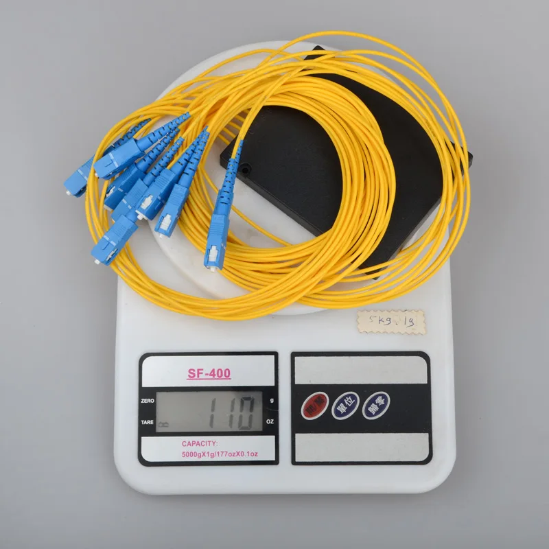 SC 1: 8 Сплиттер Волоконно Оптический ABS коробка FTTH 1 сплиттер с 1X8 плоского типа
