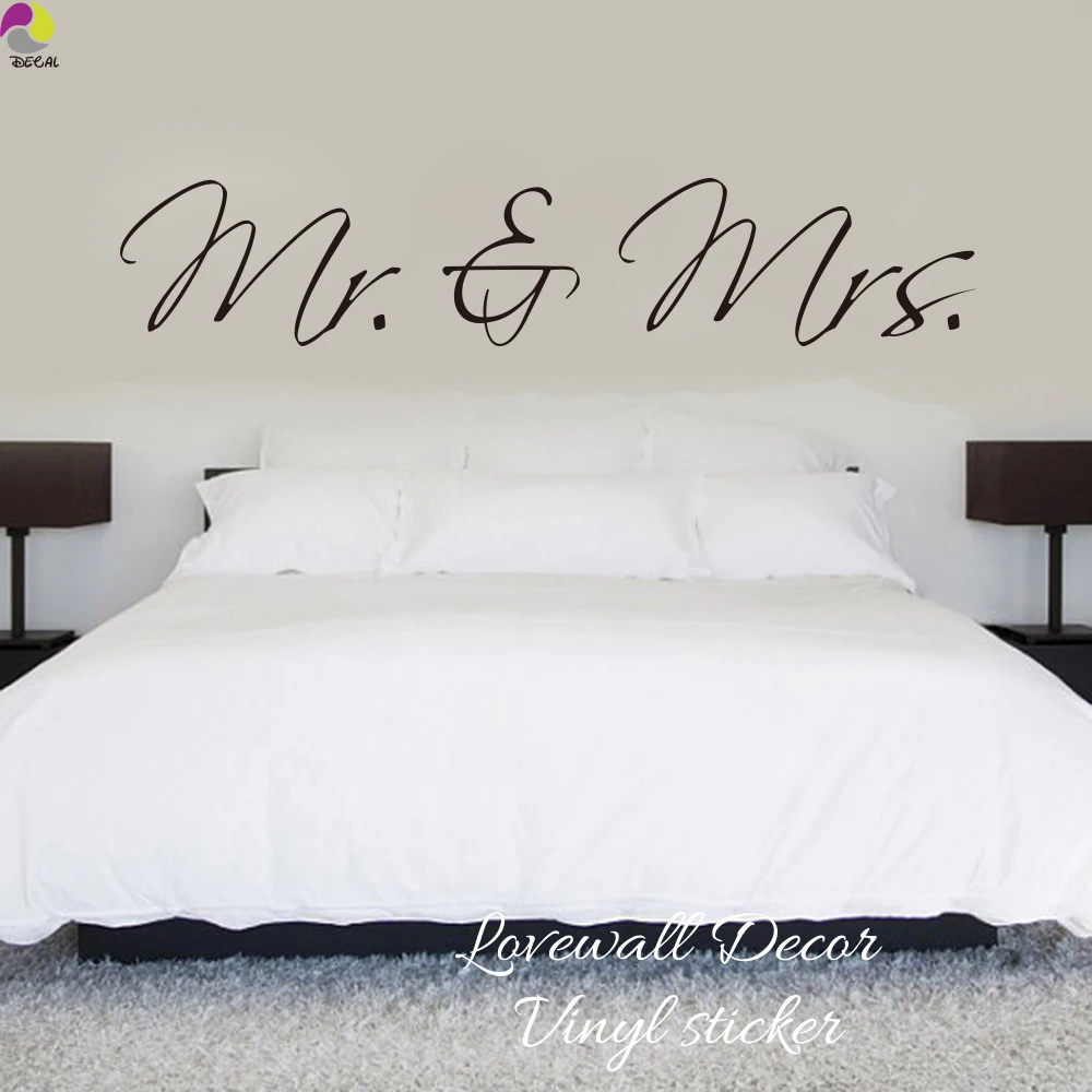 Mr & Mrs Wall Sticker Bedroom Sofa Wedding Room Party King Queen Love Quote Wall Decal Family Vinyl Home Decoration Art Mural