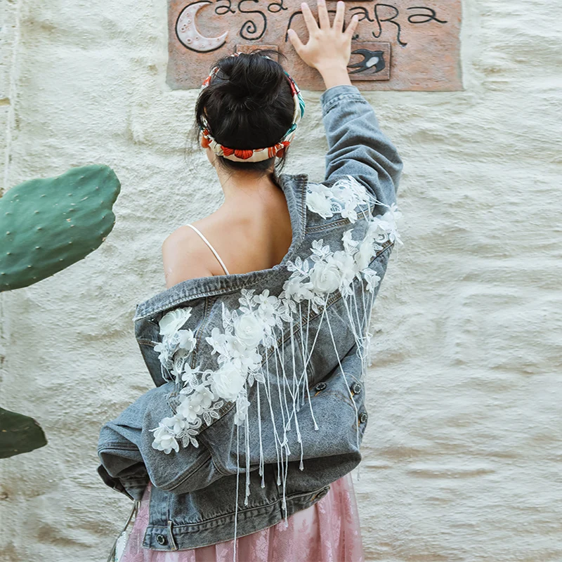 Новое поступление 2018 винтажная женская джинсовая куртка с аппликацией из бисера