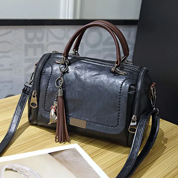 Black Zipper Crossbody Bags For Women New Vintage Ladies Leather Handbags Women Bags Designer Tassel Shoulder Bag Female - Цвет: Black