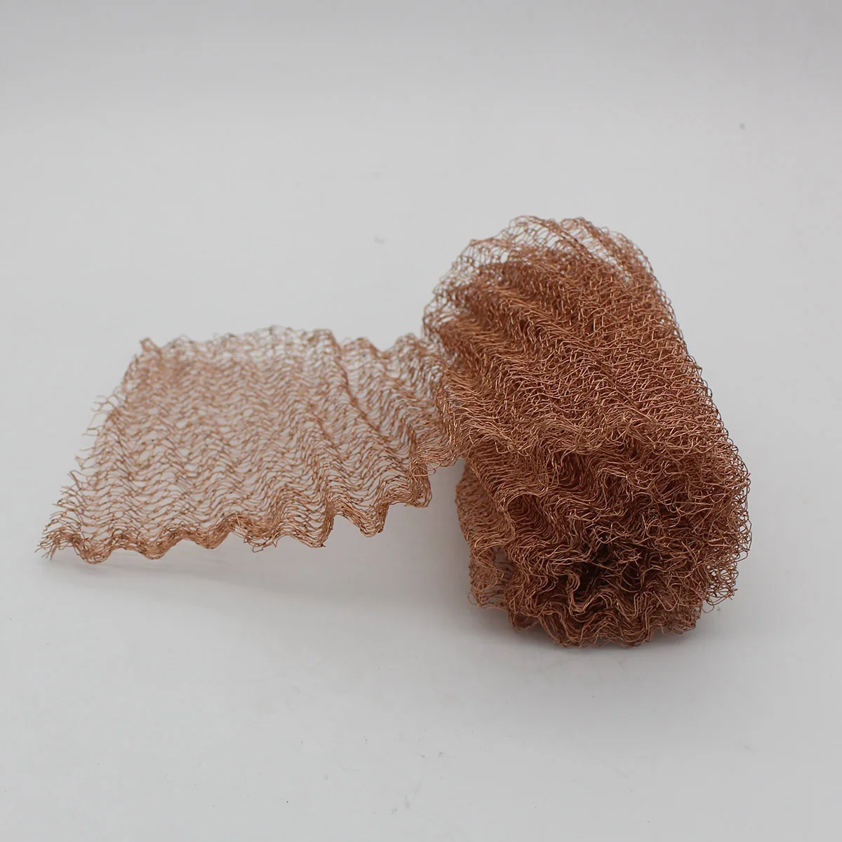 Медная сетка для дистилляции рабочая длина упаковки 0 5 500 м ширина 10 см диаметр