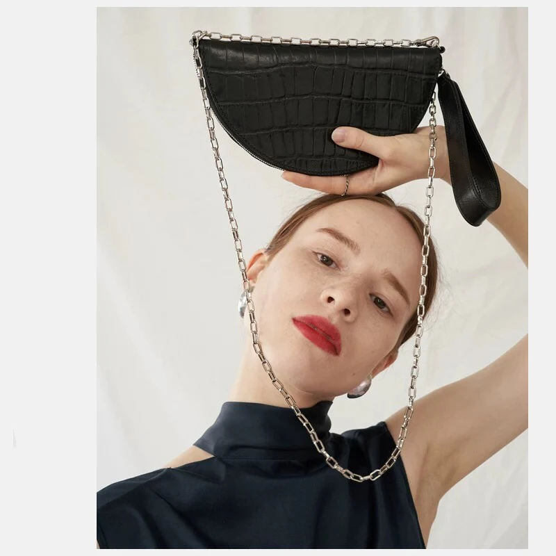 Женская сумка-мессенджер с цепочкой винтажная из кожи аллигатора полукруглые