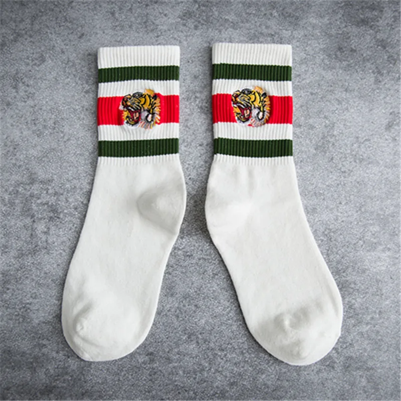 Harajuku/Новинка года; сезон осень-зима; женские модные носки с тигром; calcetines mujer sokken skarpetki damskie chaussette femme - Цвет: Зеленый