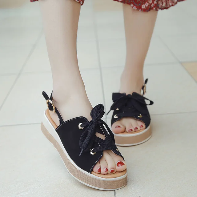 Женские модные повседневные сандалии-гладиаторы на танкетке с открытым носком