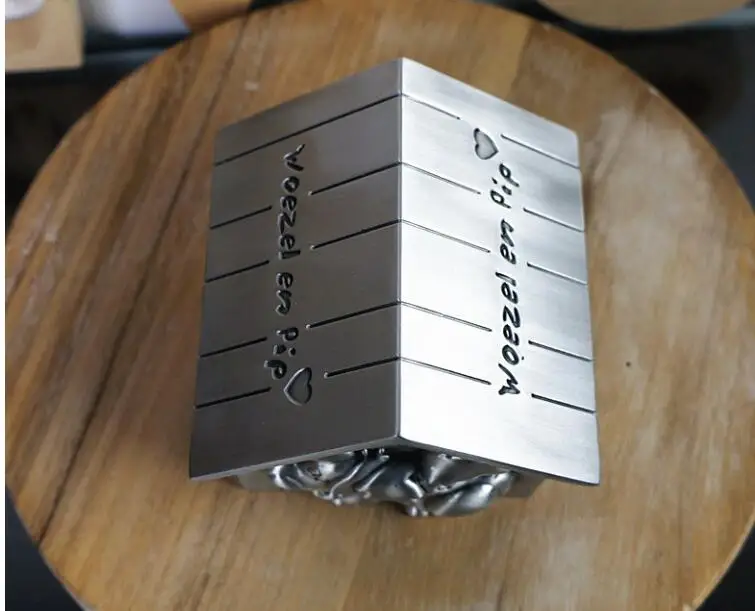 

Creative hourse shape metal coin box cash box dispensador de monedas money jar for chirldren's gifts PB074