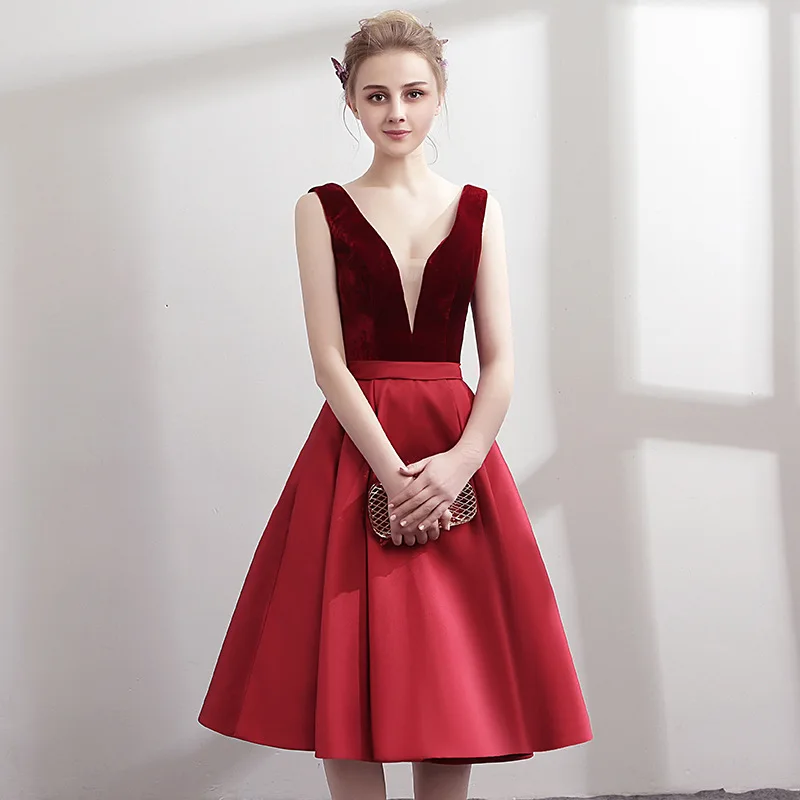 Short Bridesmaid Dresses Satin V Neck Knee Length Party Dresses for Weddings Hot Sale