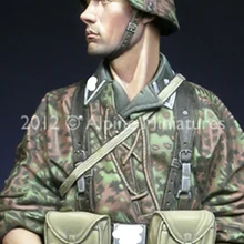 1/16 Totenkopf Grenadier с 2 различными головками набор из смолы фигура