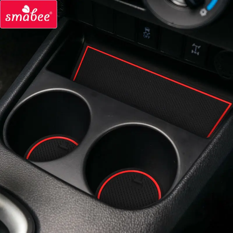 SMABEE Gate Slot Cup Mats For Toyota Hilux SR5 4x4 Hilux REVO Hi-Rider Manual 2015-2018 Non-Slip Door Pad Accessories Anti-Slip
