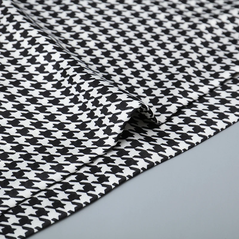 

[FEILEDIS]2019 Plaid Men Silk Scarves Fashion Accessories Autumn Winter Male Pure Silk Long Scarves Cravat 170*30cm ASN02
