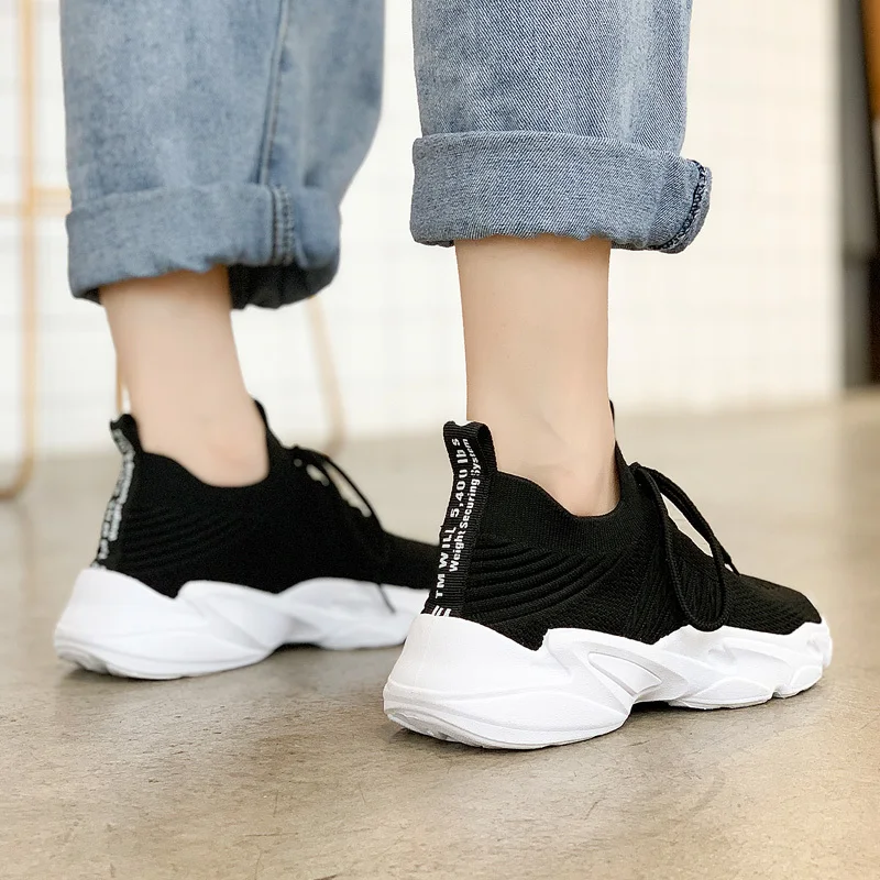 Кроссовки женские из эластичной ткани сетчатые дышащие на платформе плоская