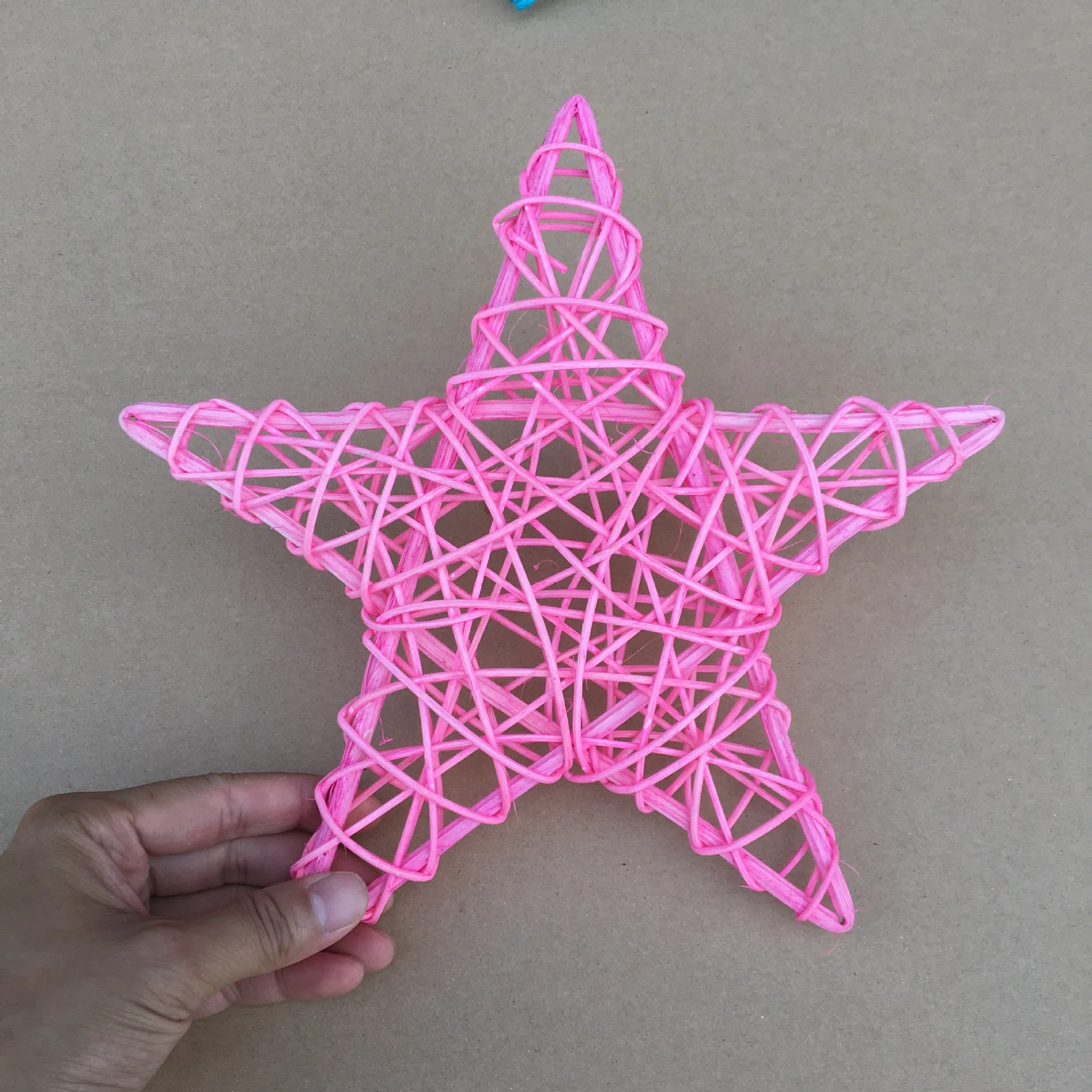 pink 1pcs Multiple Color Wicker Rattan Star Decorative Natural Spheres Craft DIY, Wedding Decoration, Christmas Tree, House Ornaments - Цвет: pink