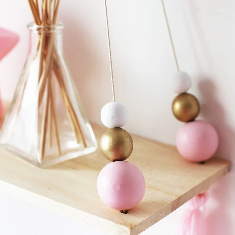 

Nordic Wooden Beads Tassel Hanging Shelf Wall Clapboard Storage Rack Children Room Decoration Kids Clothing Store Display Stand