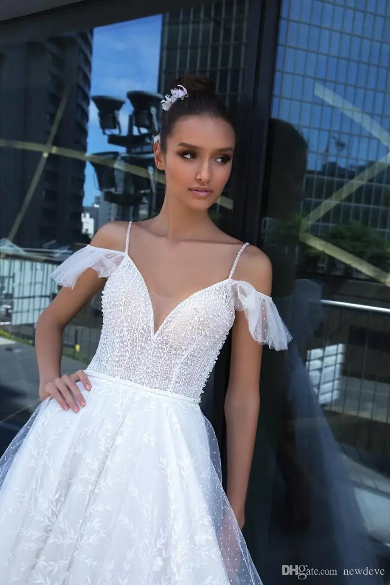 Свадебное платье с кристаллами кружевное ТРАПЕЦИЕВИДНОЕ ПЛАТЬЕ на тонких