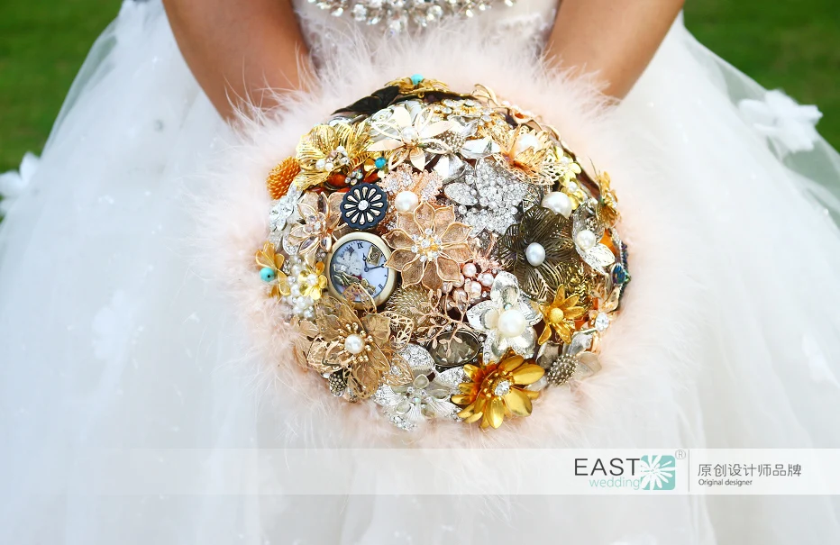 Brown &amp Gold Vintage Bridal brooch bouquet Feathers decorated wedding bouquets Bride | Свадьбы и торжества