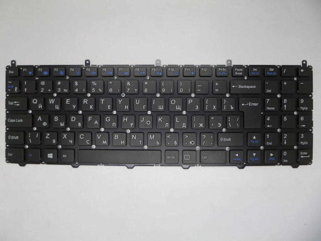 Клавиатура для DNS 0802881 0802882 0802883 0802891 0802892 0802723 0802113 0802114 0803081 0804317 0804575 0804673 RU Русский |